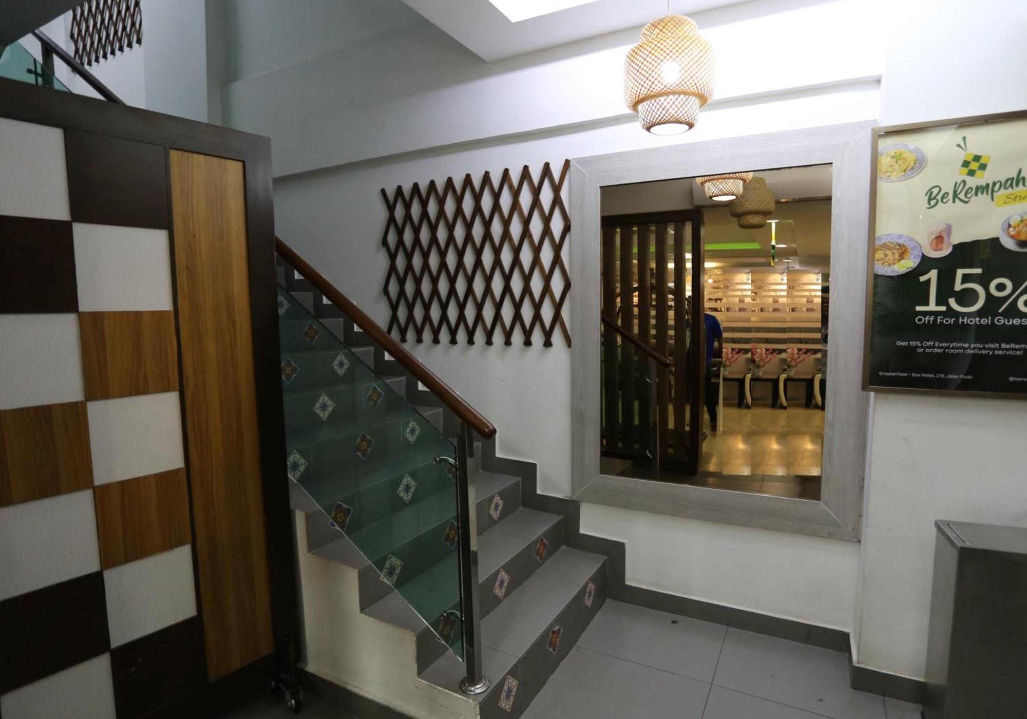 Eco Hotel At Bbcc Kuala Lumpur Buitenkant foto